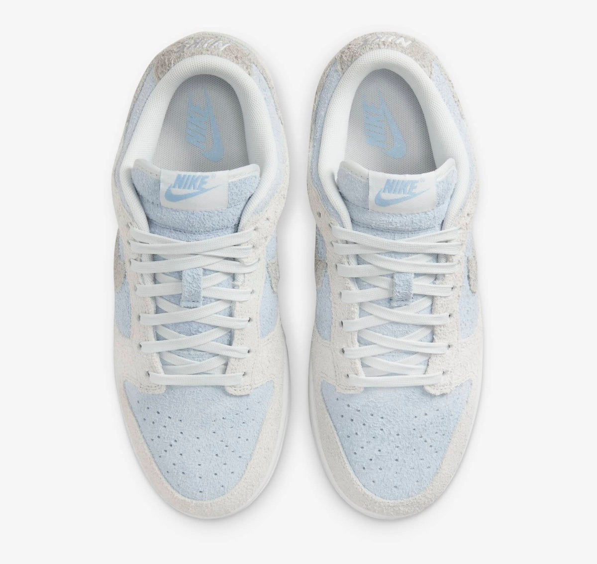 Nike Dunk Low WMNS “Light Armoury Blue / Photon Dust”