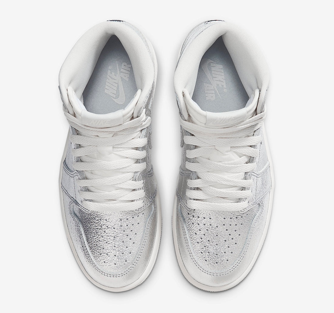 Air Jordan 1 High WMNS “Chrome”