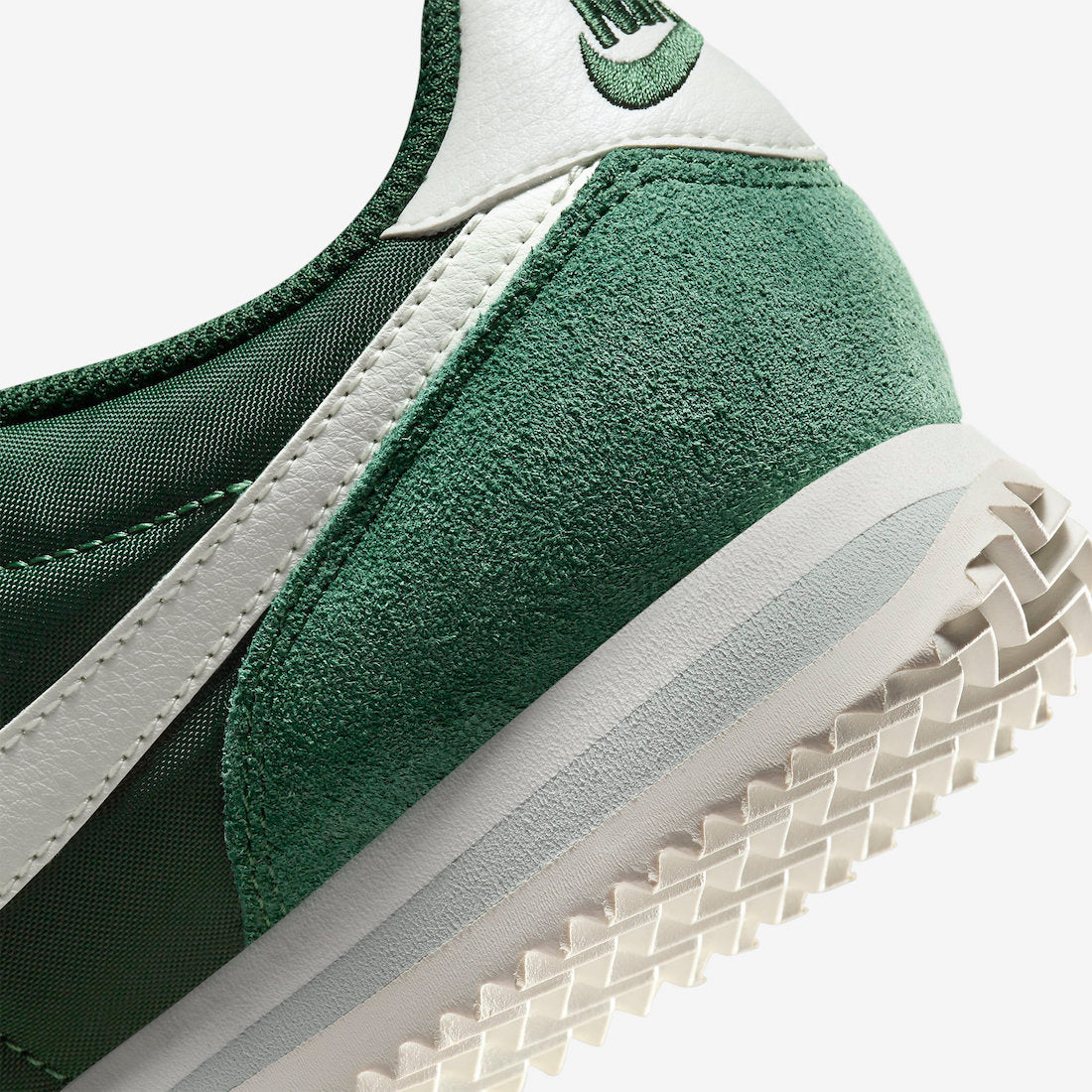 Nike Cortez WMNS “Fir”