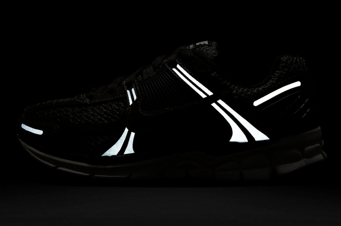 Nike Zoom Vomero 5 WMNS “Cargo Khaki”