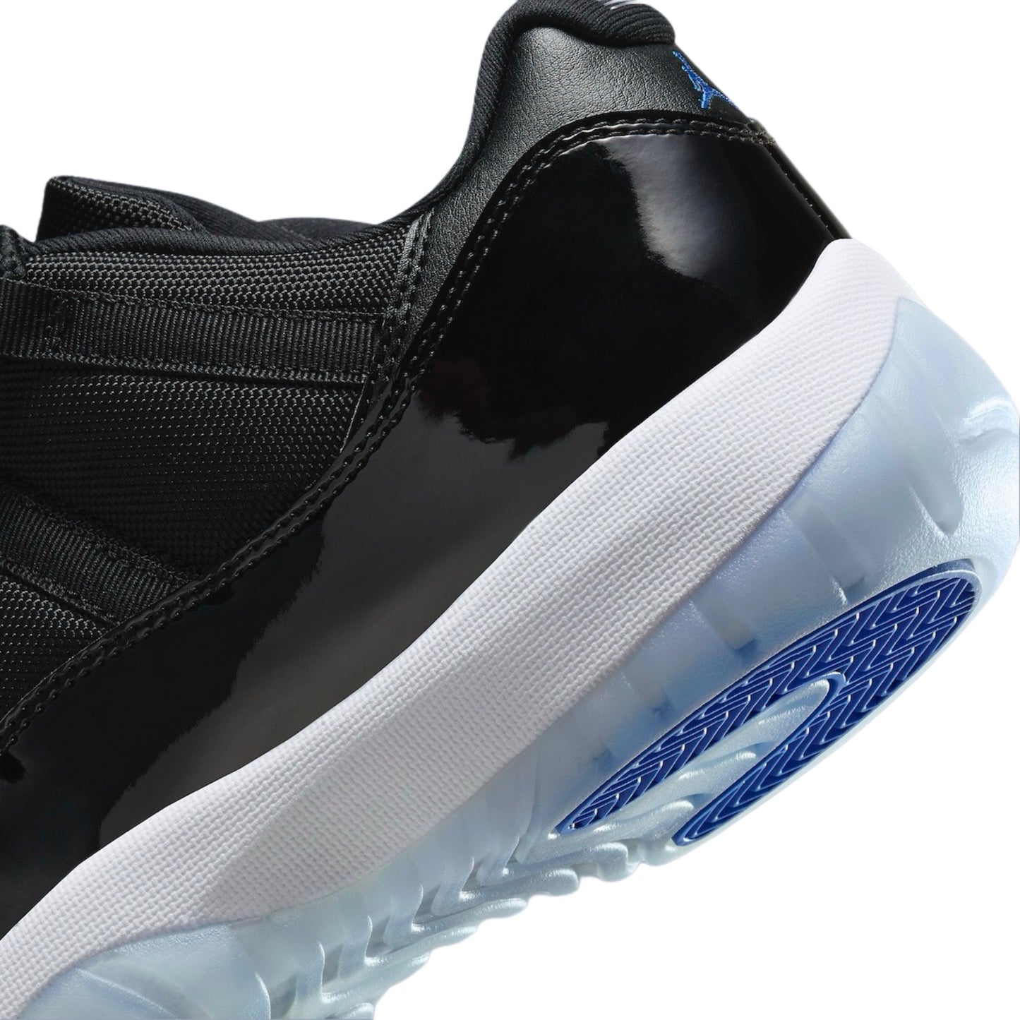 Air Jordan 11 Low “Space Jam”