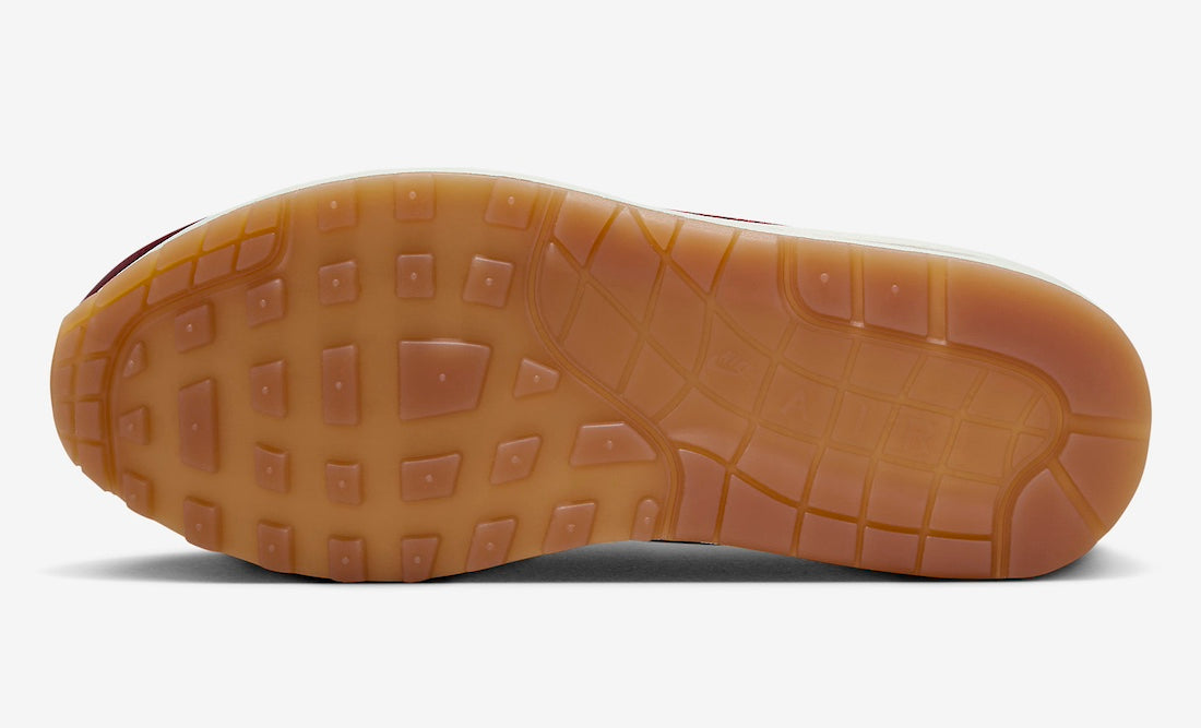 Nike Air Max 1 LX '87 WMNS “Team Red Croc”