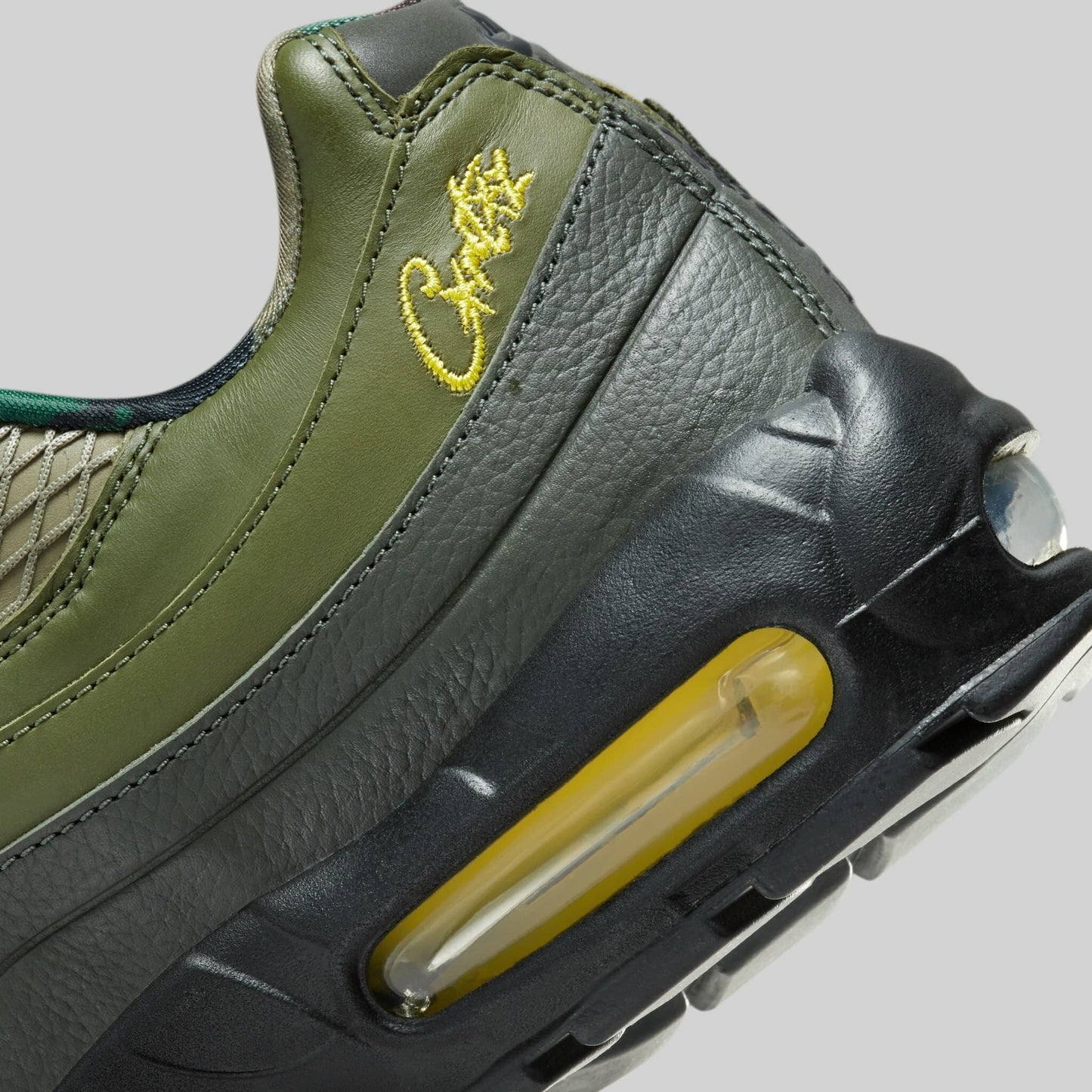 Corteiz x Nike Air Max 95 “Rules The World - Sequoia”