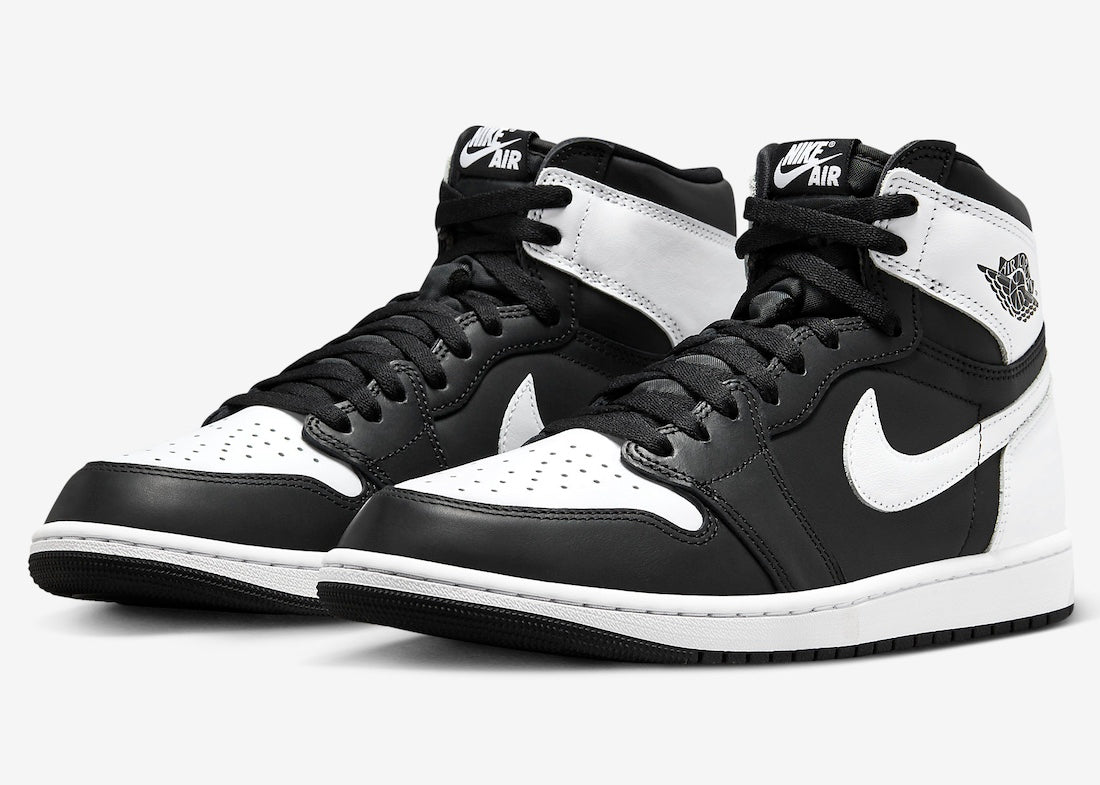 Air Jordan 1 High “Black / White”