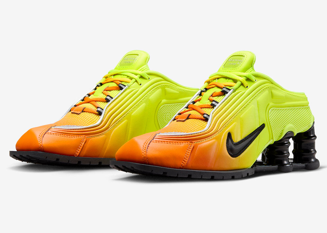 Martine Rose x Nike Shox Mule MR4 WMNS “Safety Orange”