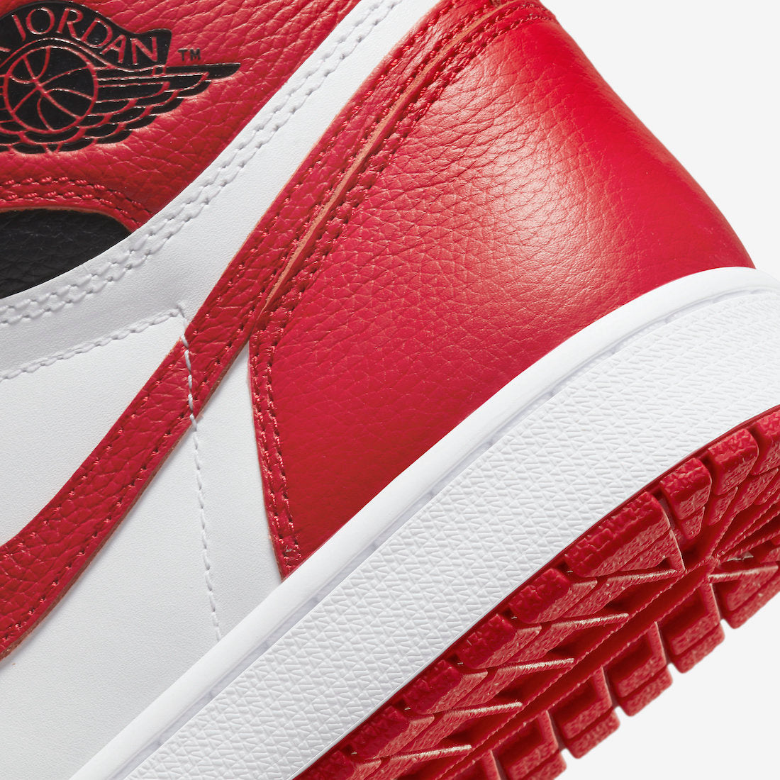 Air Jordan 1 High "Heritage"