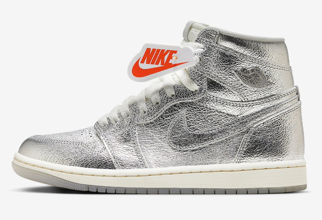 Air Jordan 1 High WMNS “Chrome”