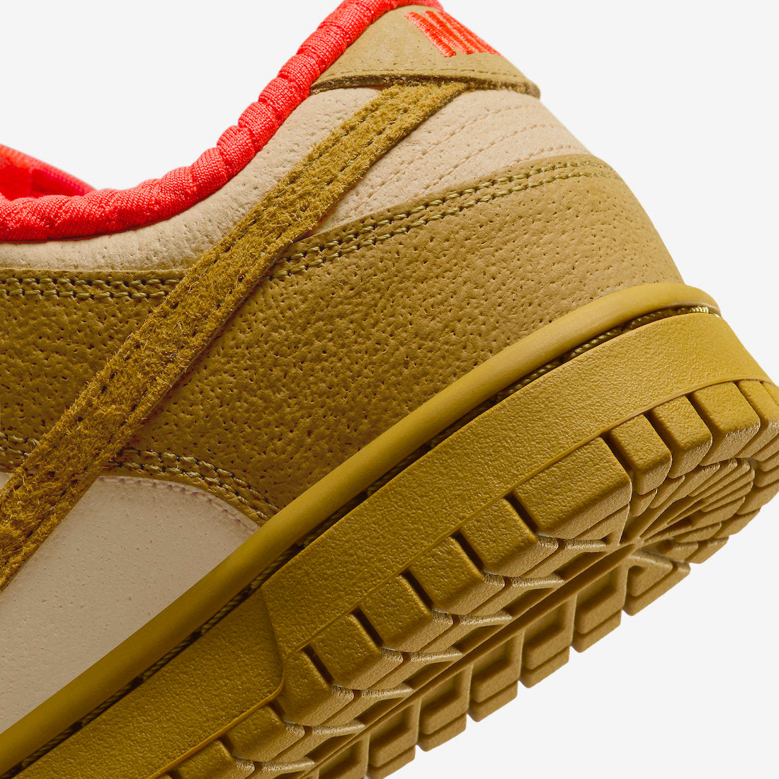 Nike Dunk Low WMNS “Bronzine Picante Red”