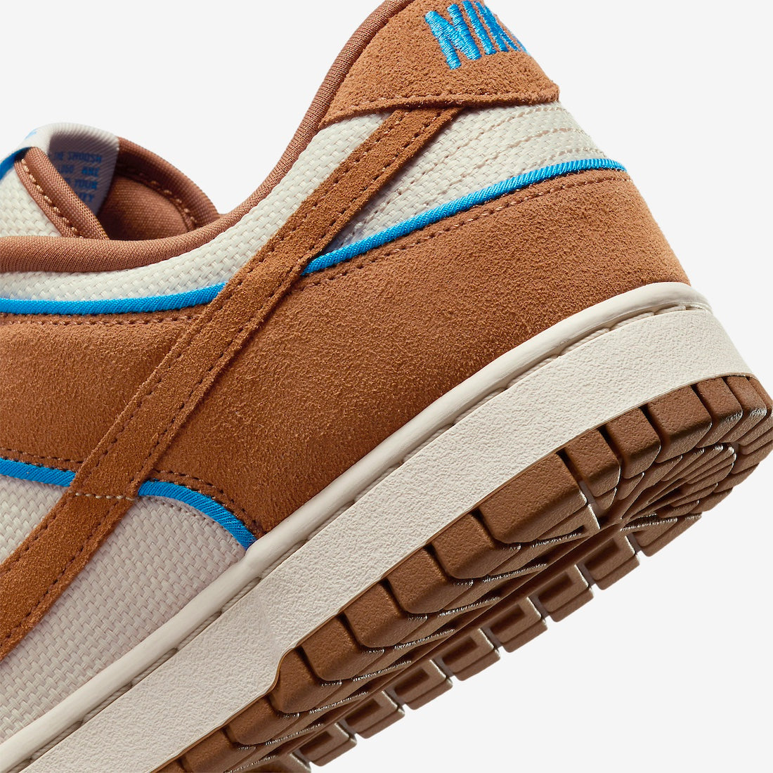 Nike Dunk Low “Light British Tan”