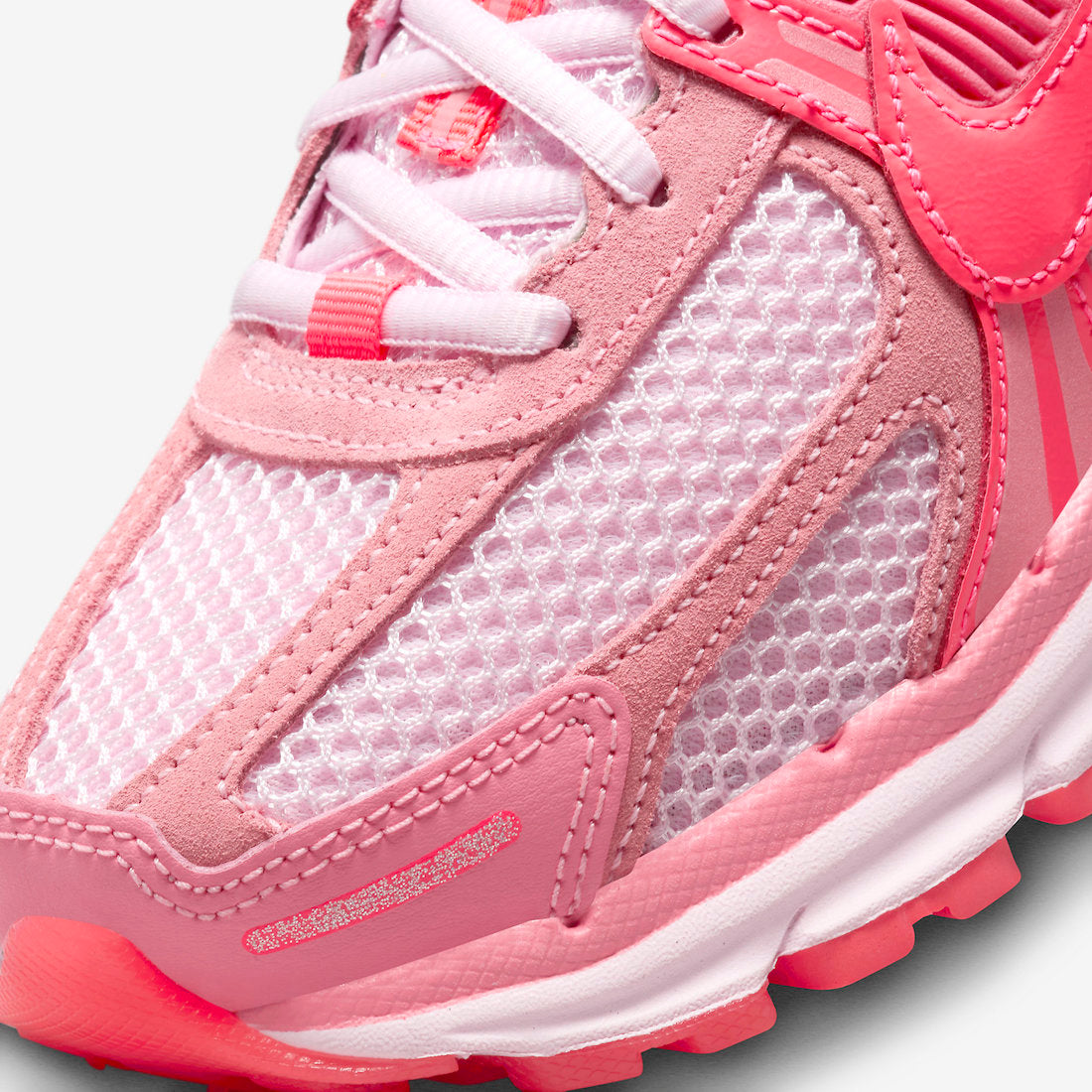 Nike Zoom Vomero 5 WMNS “Barbie”