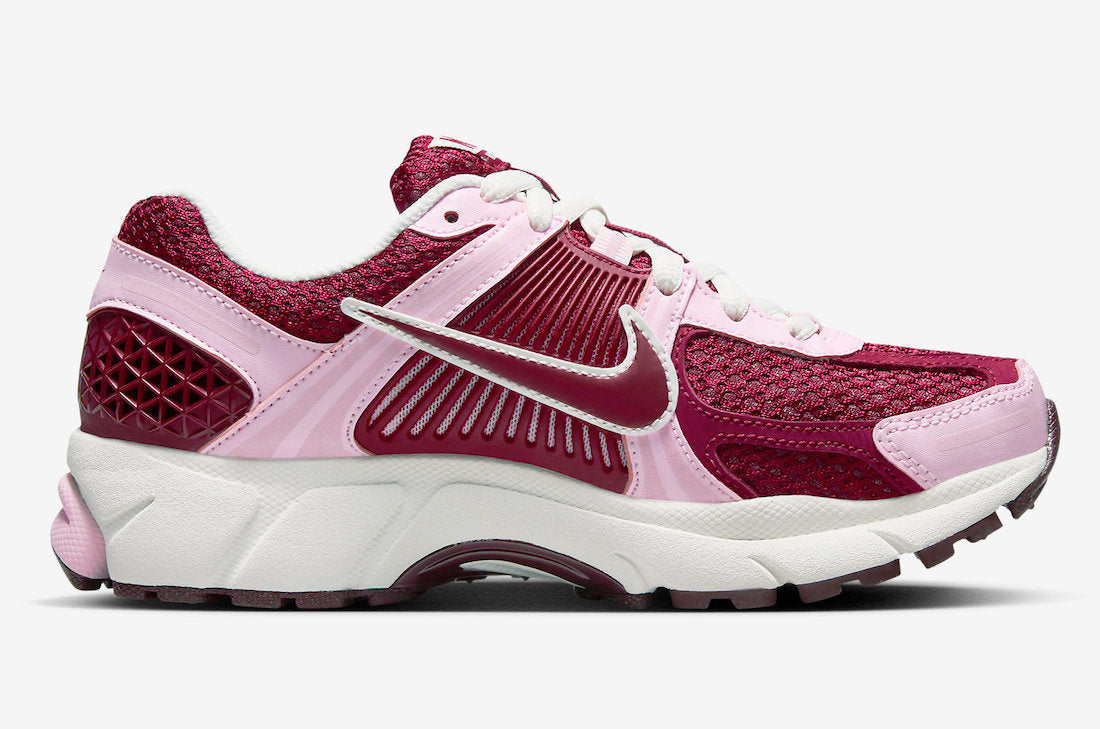 Nike Air Zoom Vomero 5 WMNS “Team Red / Pink Foam”