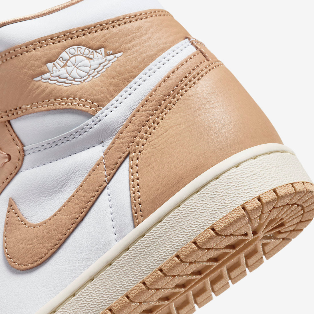 Air Jordan 1 High WMNS “Praline”