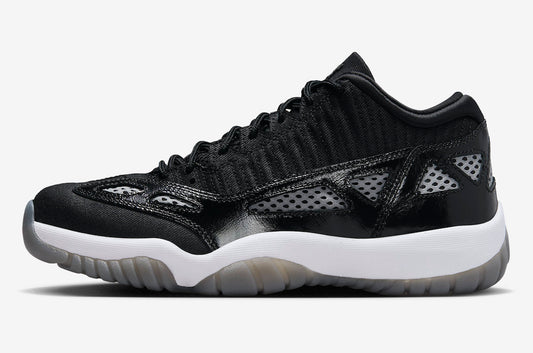 Air Jordan 11 IE “Black / White”