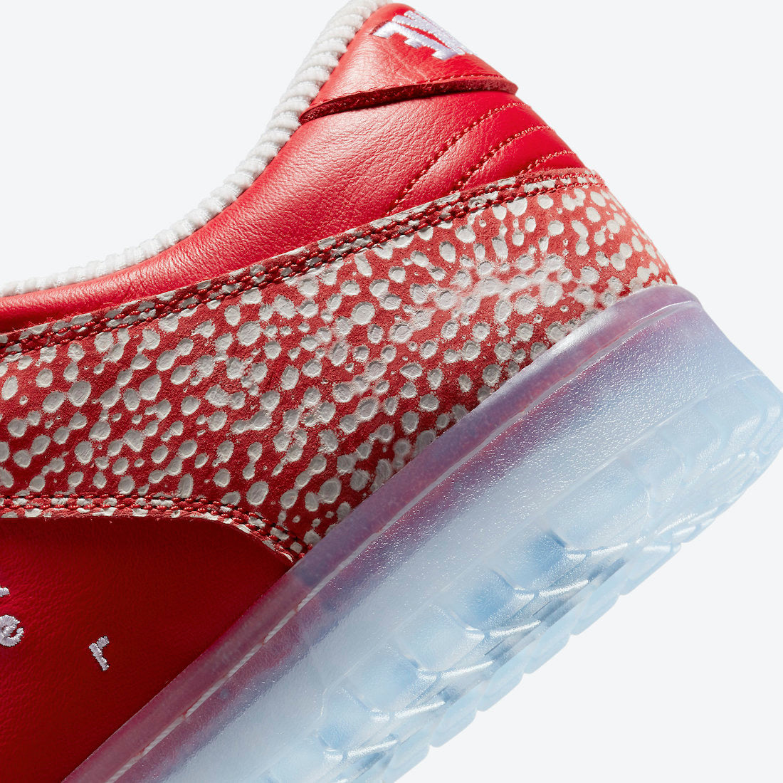 Stingwater x Nike SB Dunk Low "Magic Mushroom"