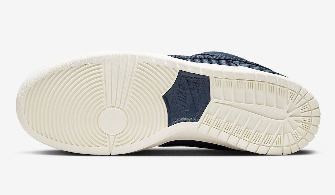 Nike SB Dunk Low “Navy / Desert / Ochre”