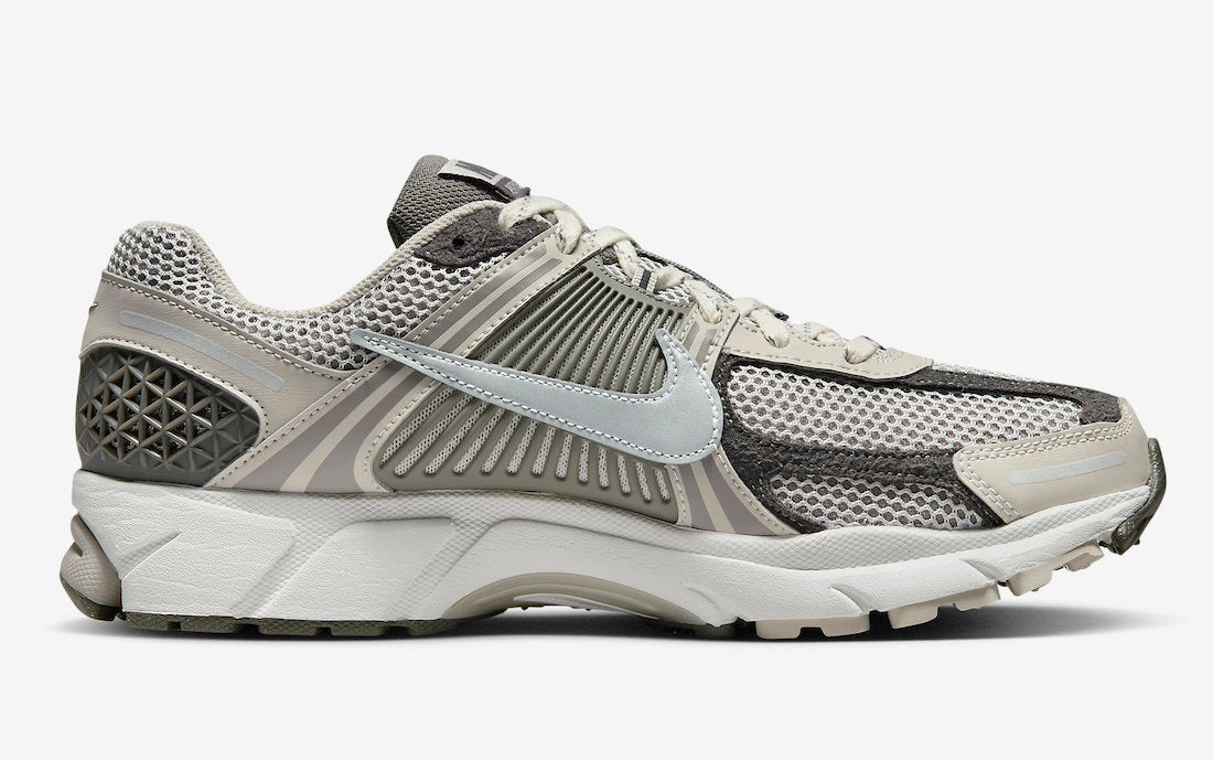 Nike Air Zoom Vomero 5 “Light Iron Ore”