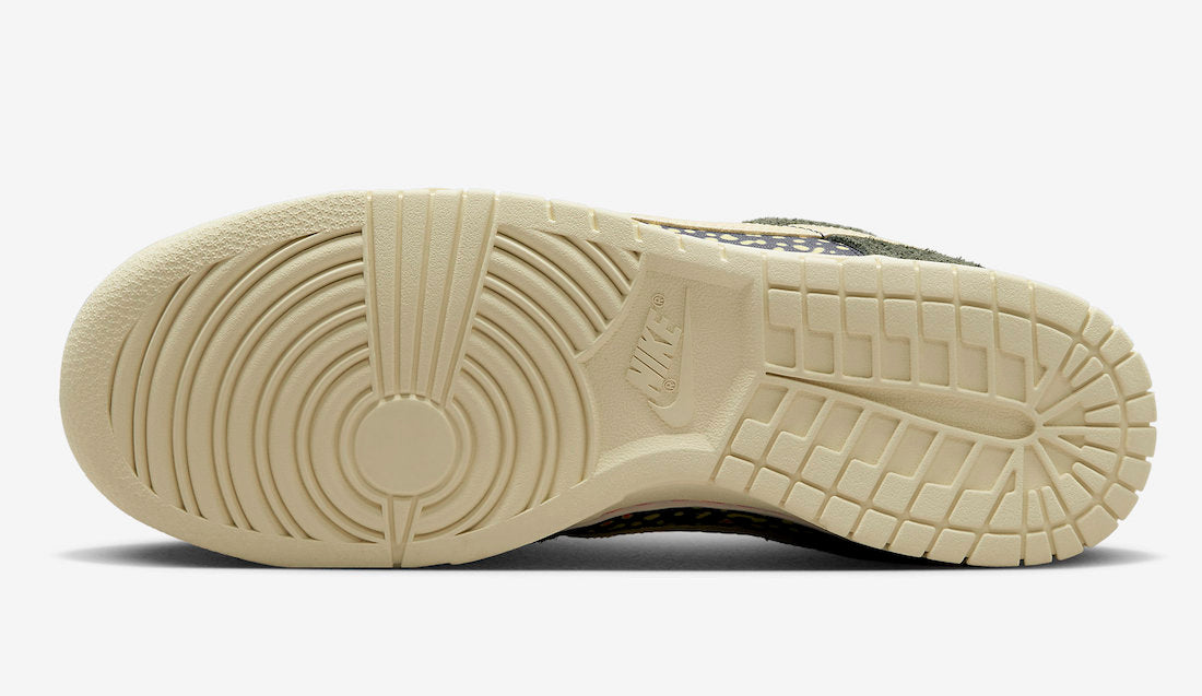 Nike Dunk Low “Rainbow Trout”