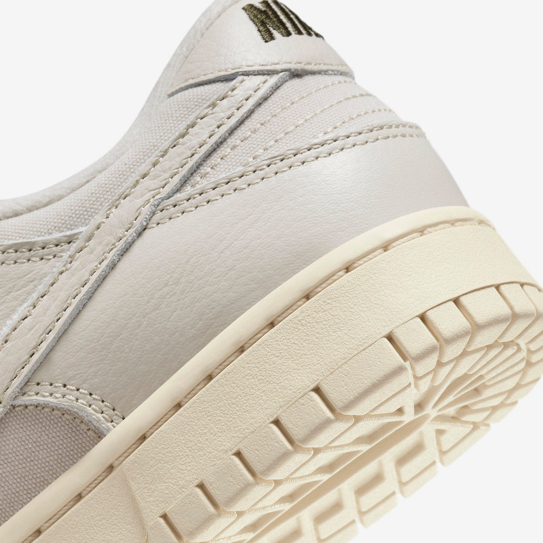 Nike Dunk Low “Light Orewood Brown”