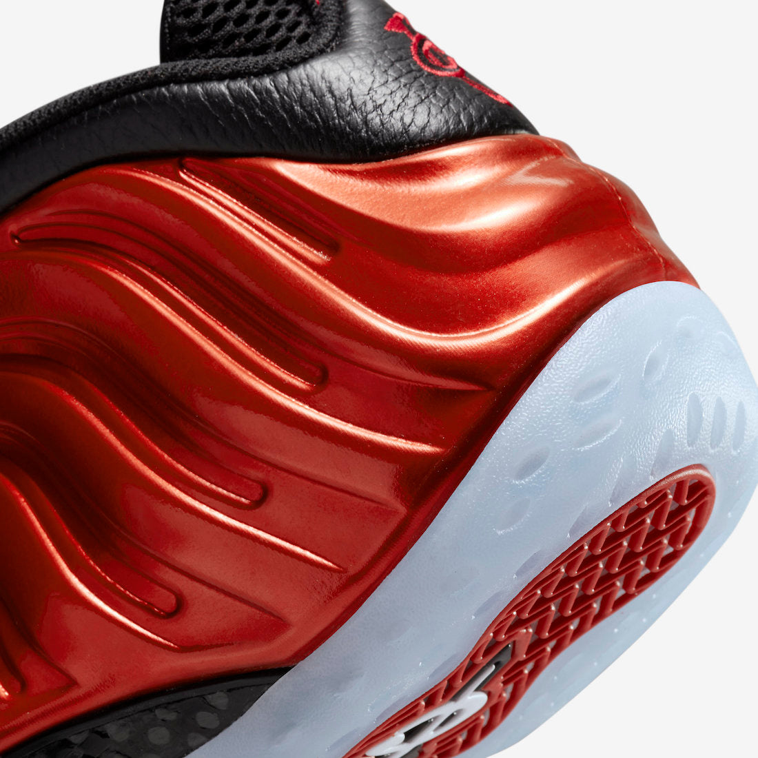 Nike Air Foamposite One “Metallic Red”
