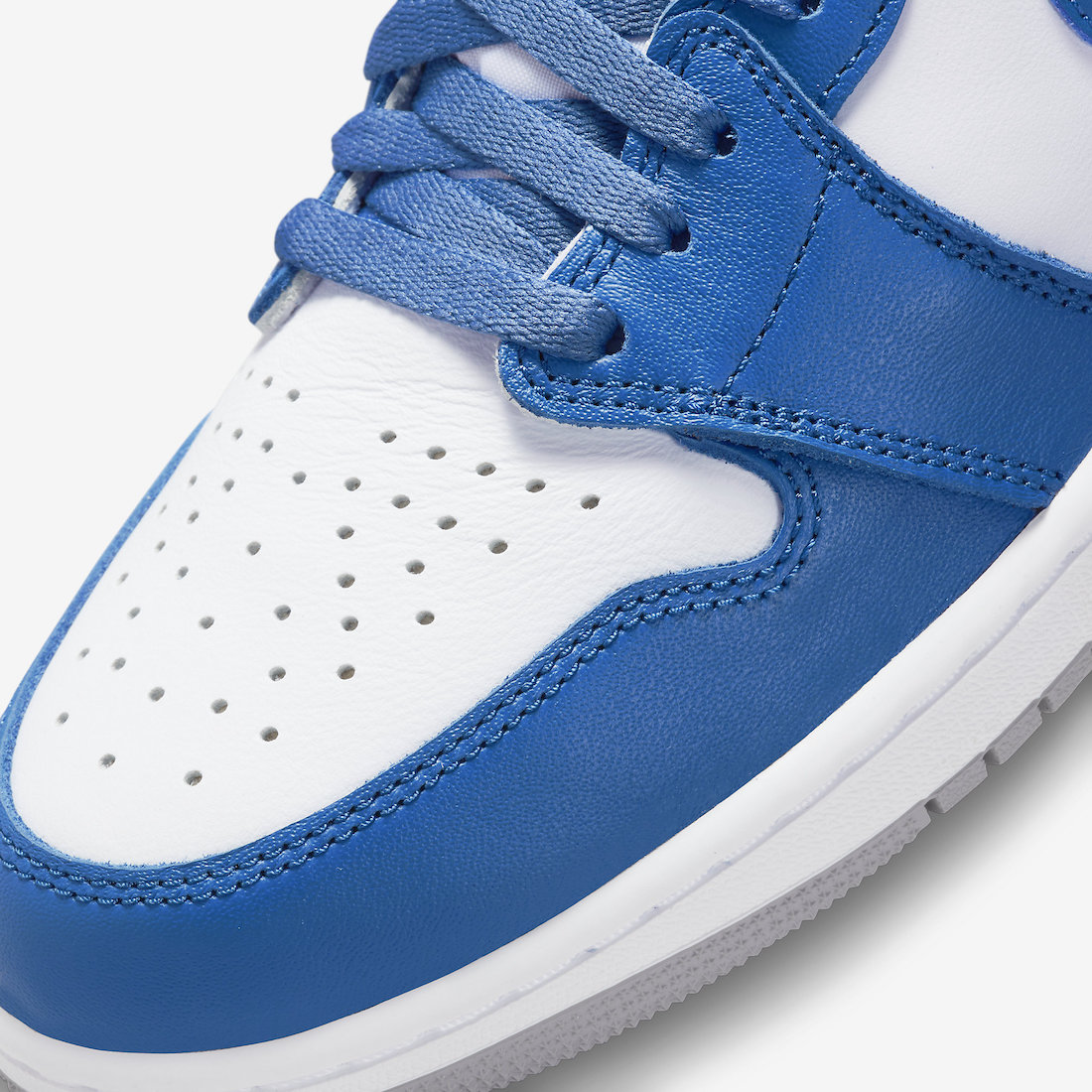 Air Jordan 1 High “True Blue”