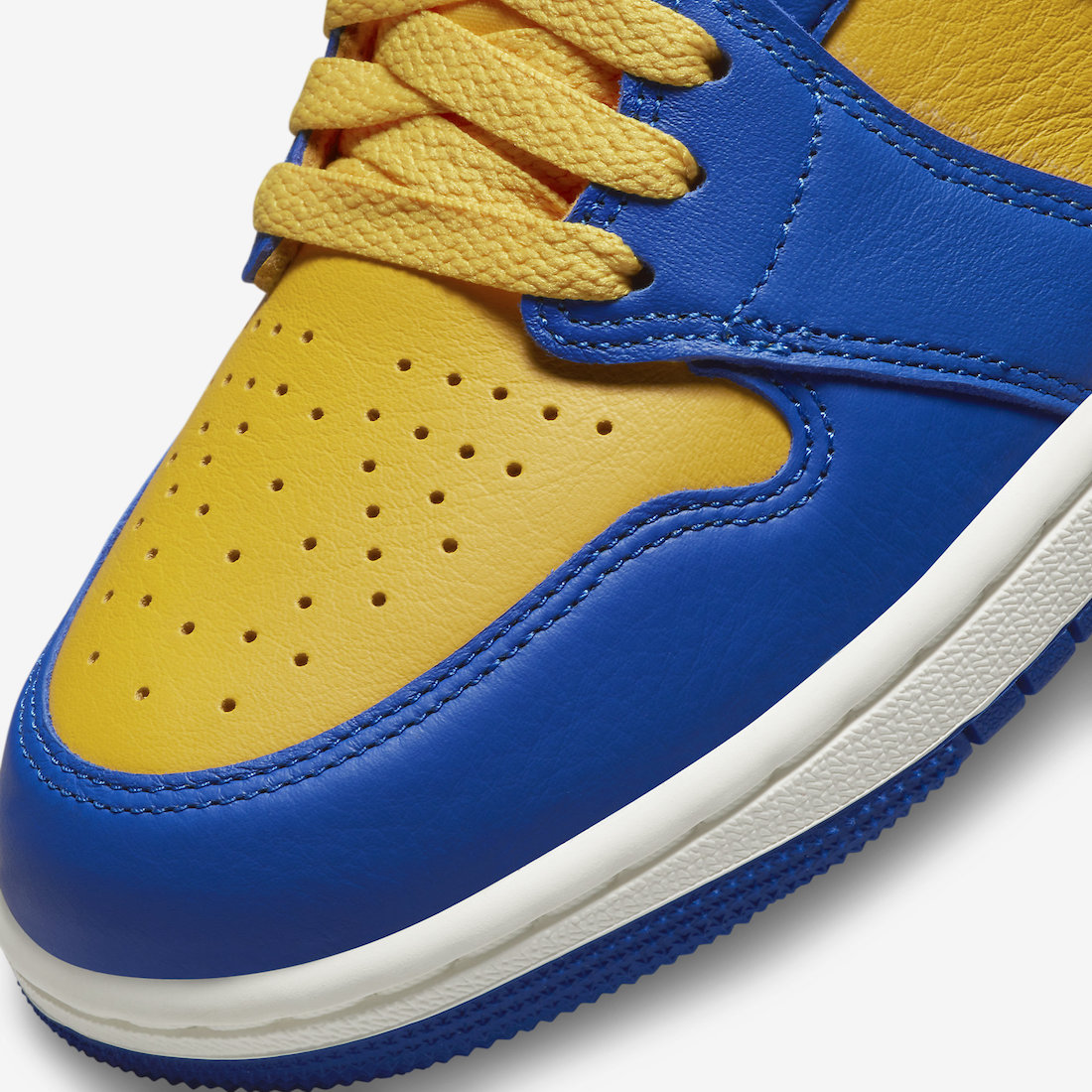 Air Jordan 1 High WMNS “Reverse Laney”