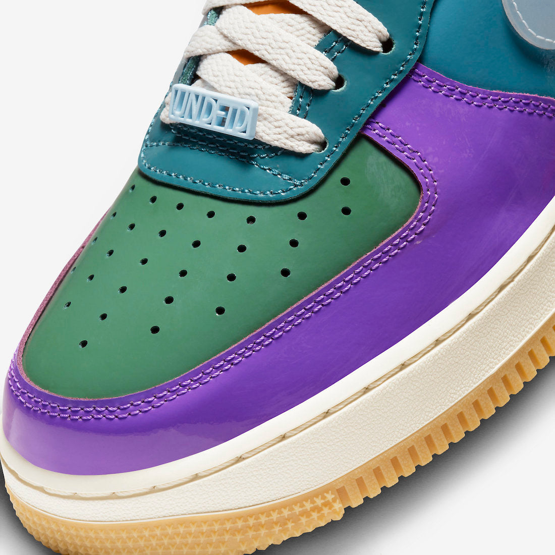 Undefeated x Nike Air Force 1 Low “Wild Berry”