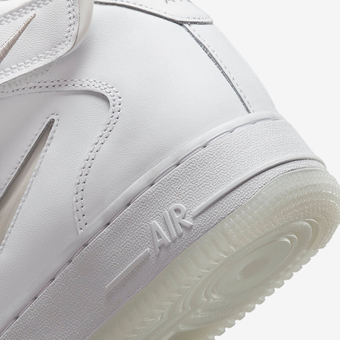 Nike Air Force 1 Mid '07 “Colour of the Month – Summit White”