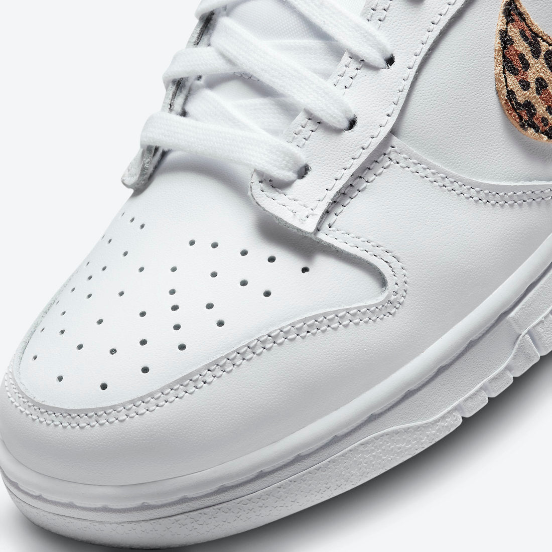 Nike Dunk Low WMNS “Primal White”