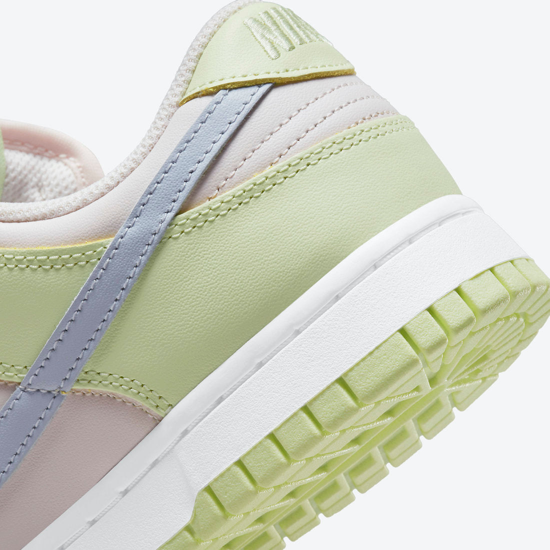 Nike Dunk Low WMNS “Lime Ice”
