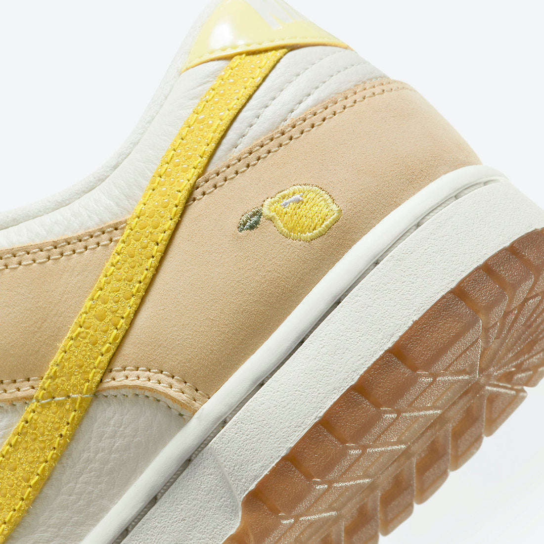 Nike Dunk Low WMNS "Lemon"
