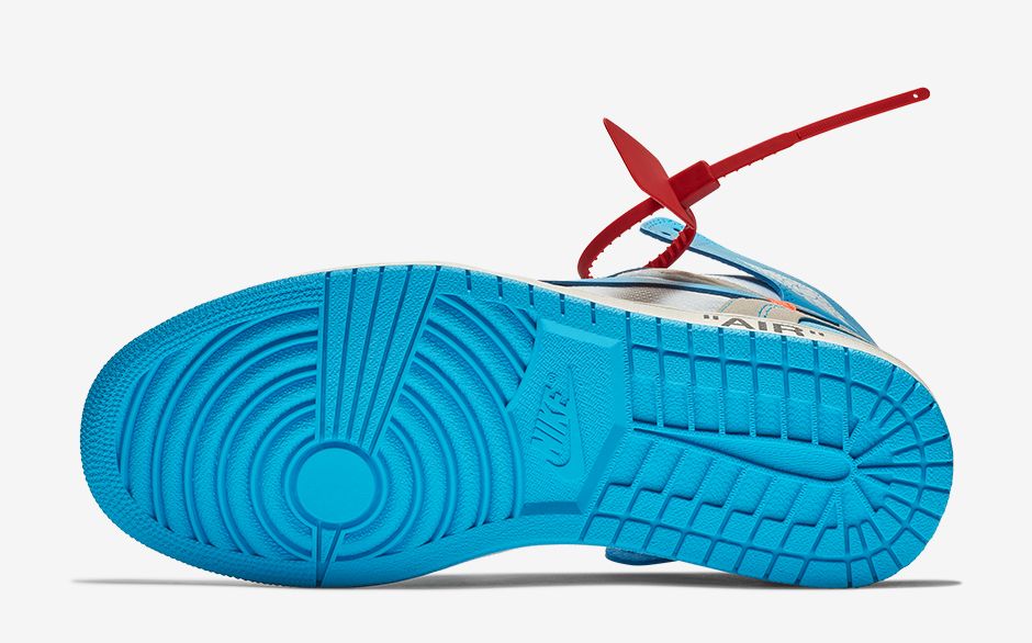 Off-White x Air Jordan 1 High "UNC"