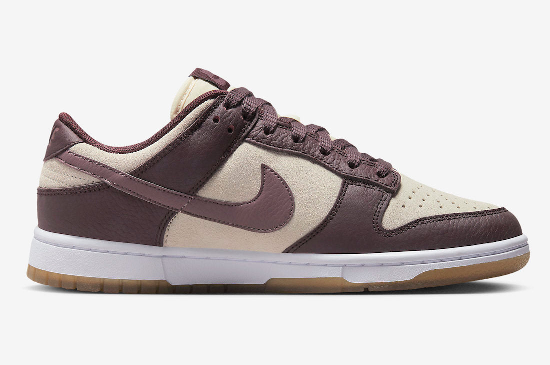Nike Dunk Low WMNS "Plum Eclispe"