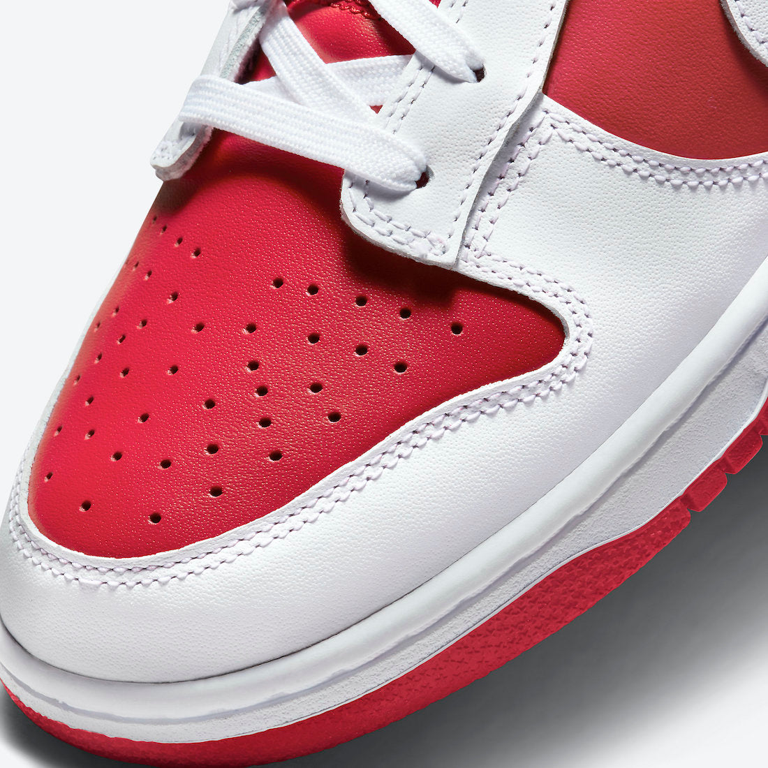 Nike Dunk Low "Championship Red"