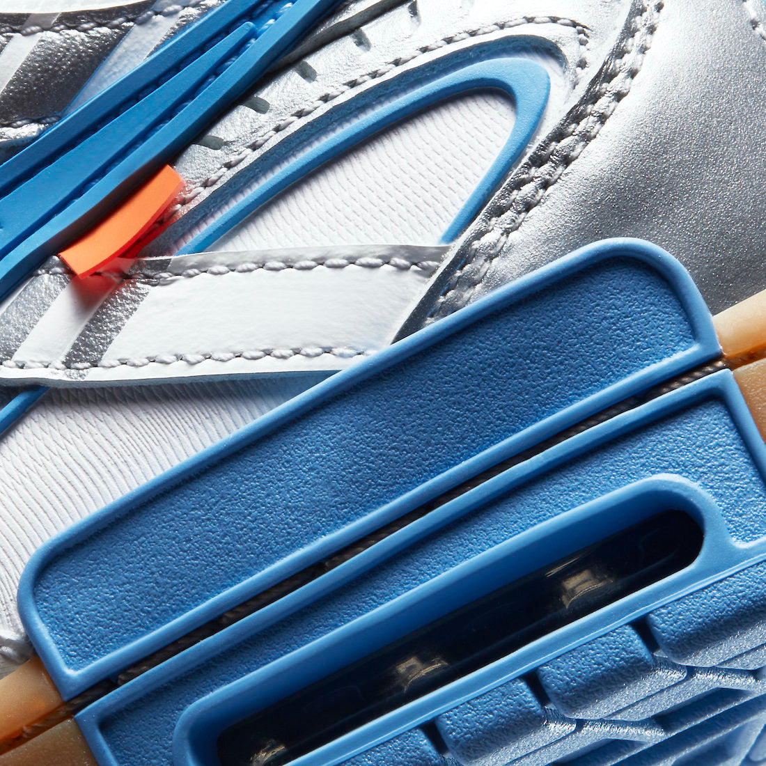 Off-White x Nike Air Rubber Dunk "University Blue"