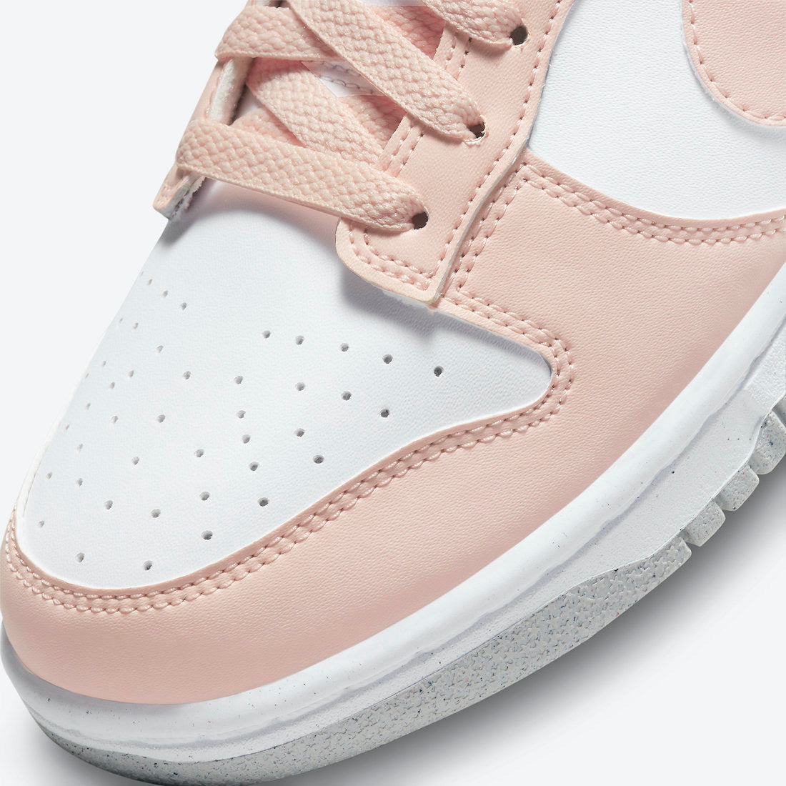 Nike Dunk Low WMNS Next Nature “Pale Coral”