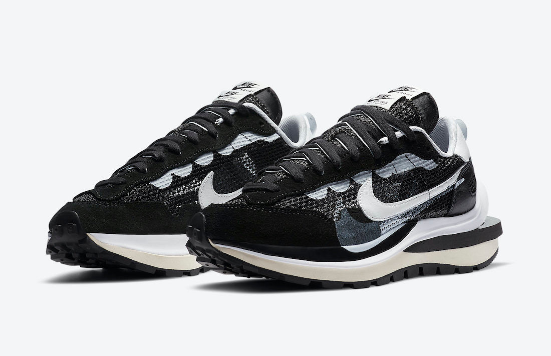 Sacai x Nike VaporWaffle "Black / White"