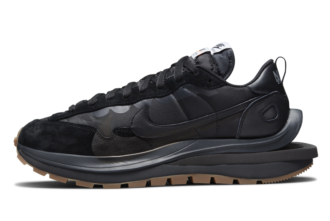 Sacai x Nike VaporWaffle "Triple Black"