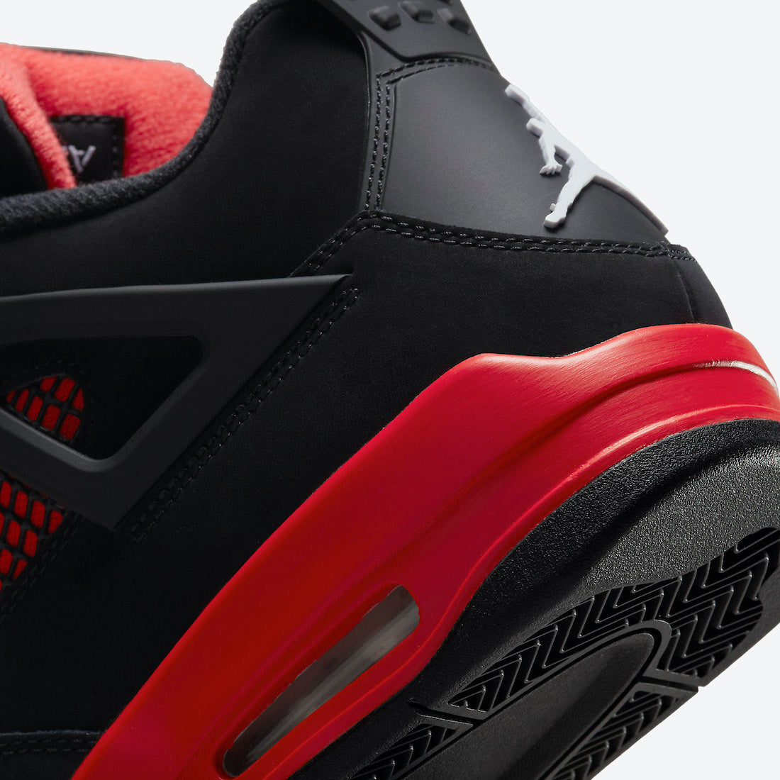 Air Jordan 4 “Red Thunder”