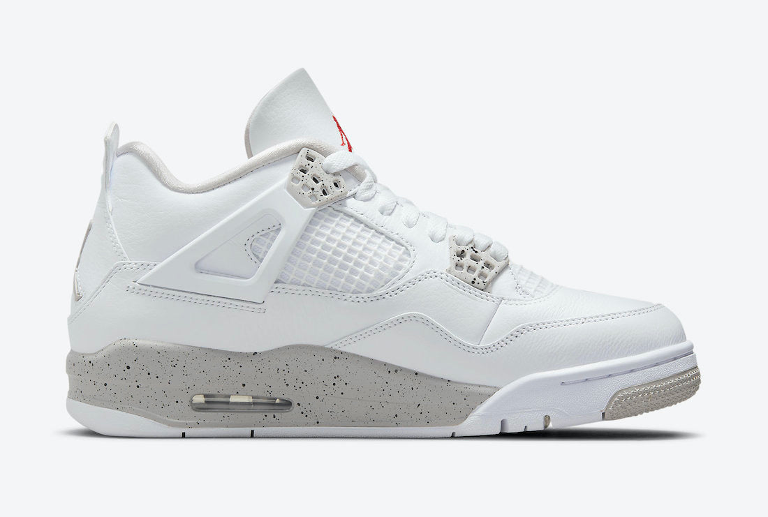 Air Jordan 4 "White Oreo"
