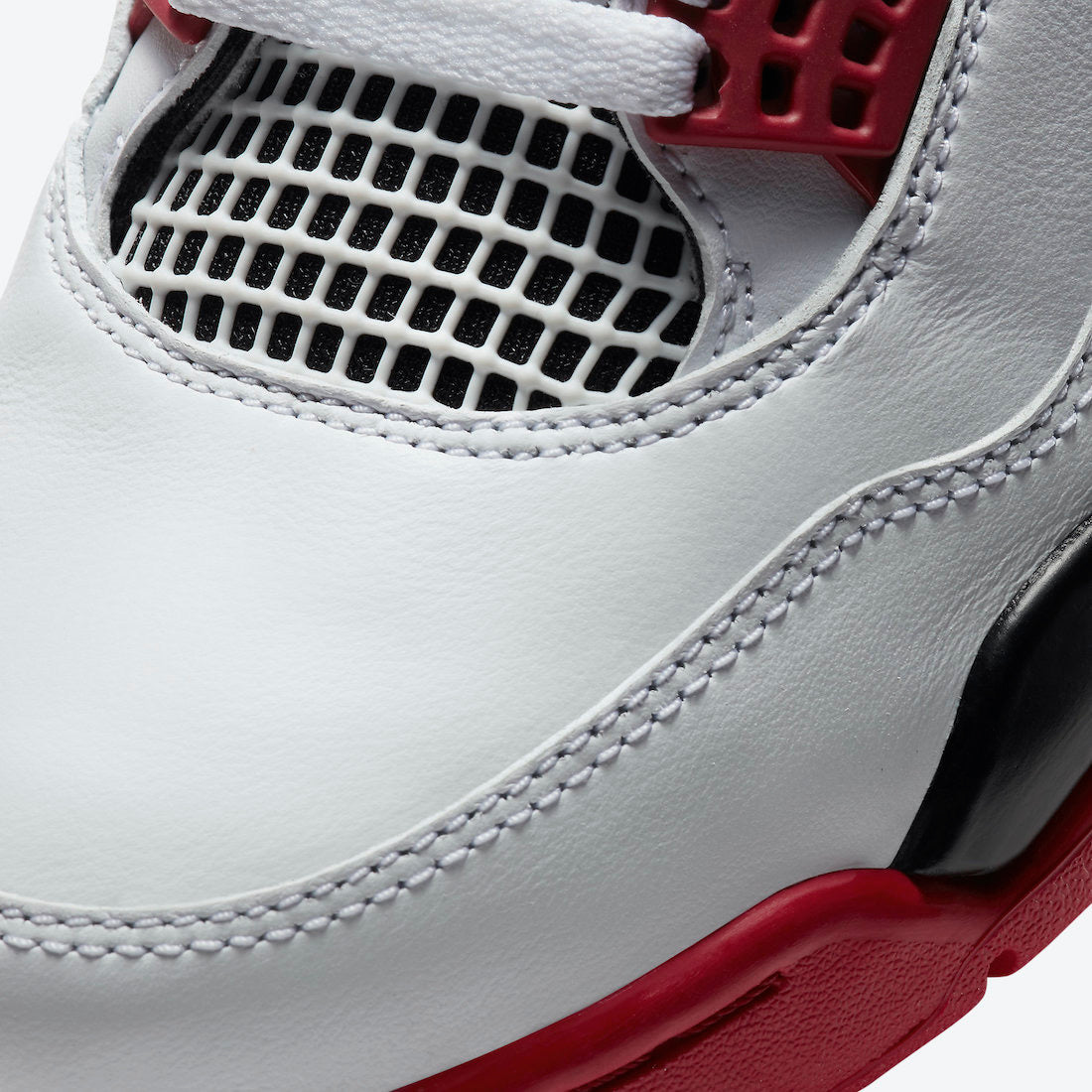 Air Jordan 4 “Fire Red” 2020