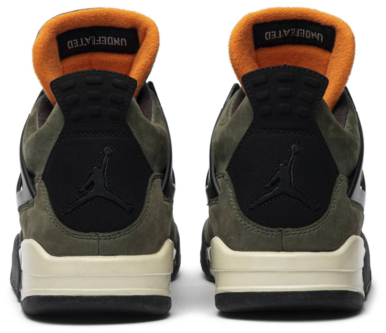 UNDEFEATED x Air Jordan 4