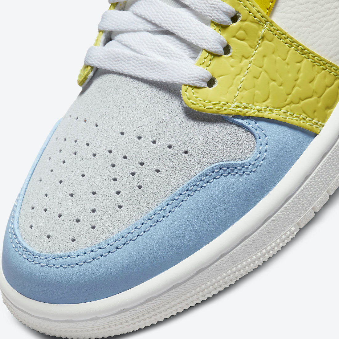 Air Jordan 1 Mid WMNS "To My First Coach"