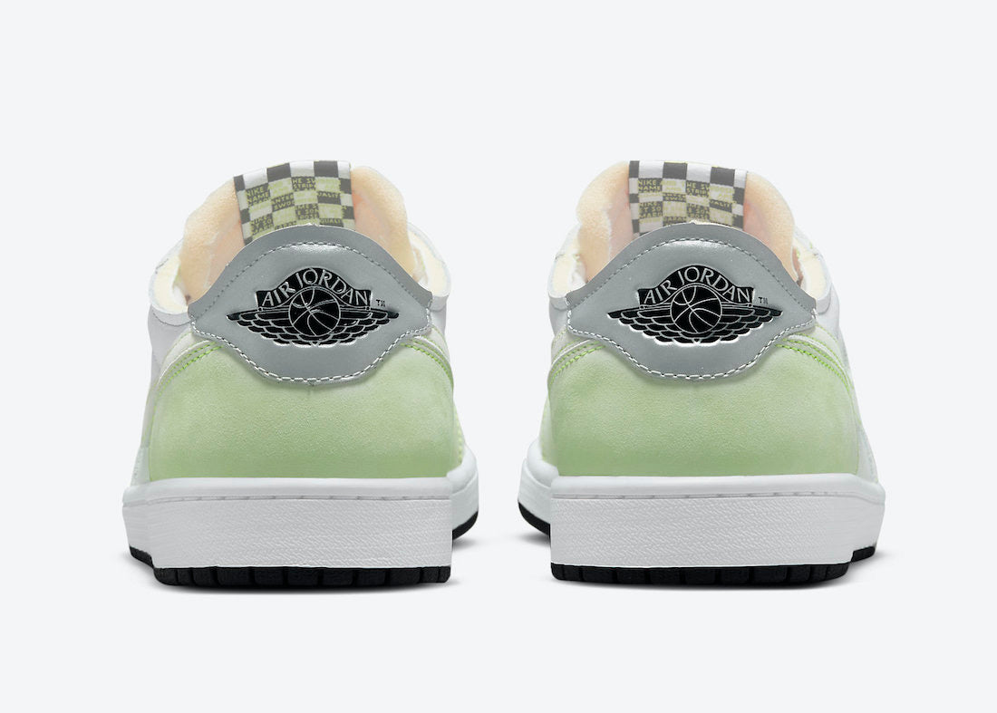 Air Jordan 1 Low "Ghost Green"