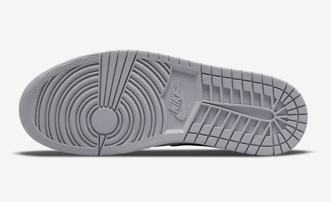 Air Jordan 1 Mid "Smoke Grey"