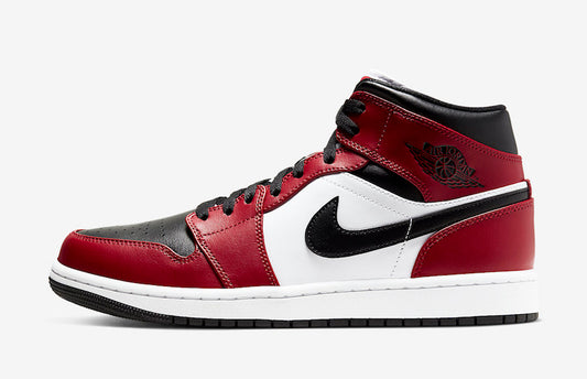 Air Jordan 1 Mid "Chicago Black Toe"