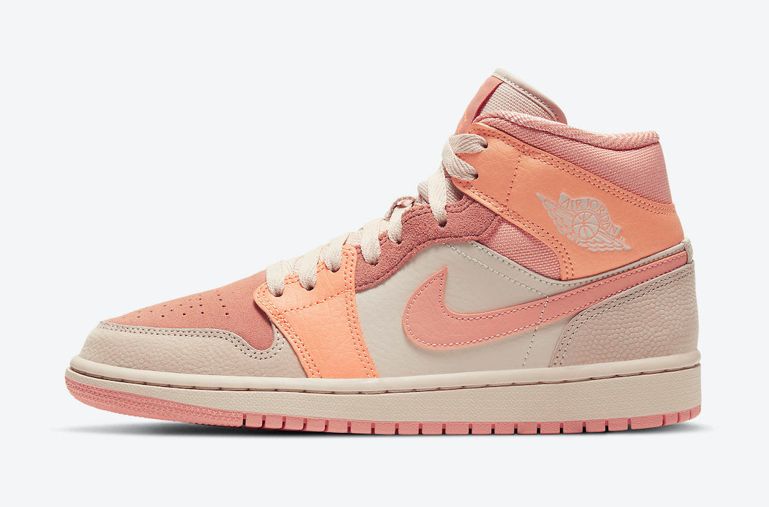 Air Jordan 1 Mid WMNS “Apricot Orange”