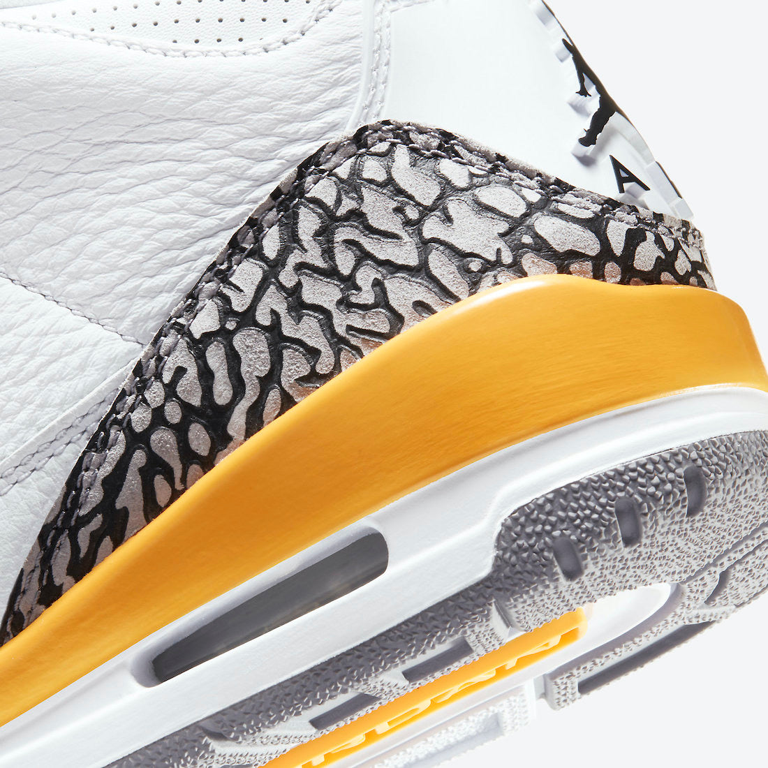 Air Jordan 3 WMNS “Laser Orange”