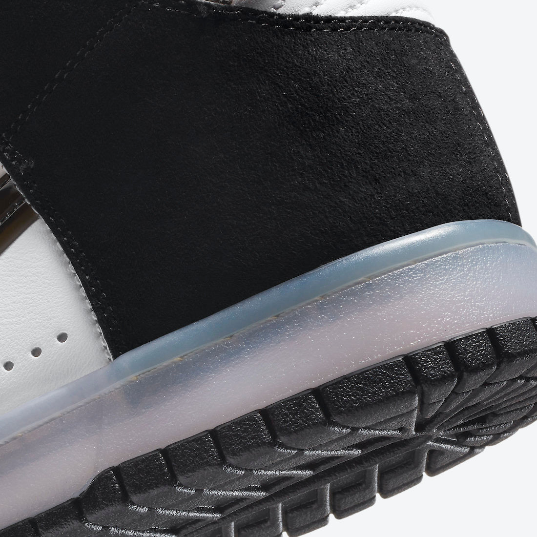 Slam Jam x Nike Dunk High "Black"