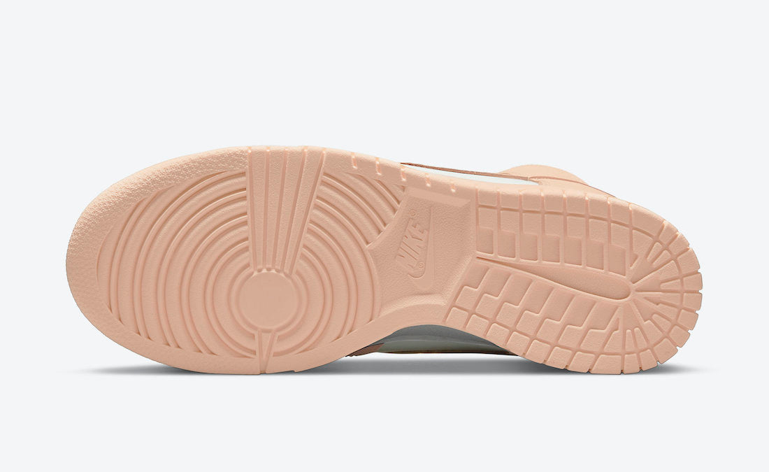 Nike Dunk High WMNS "Crimson Tint"