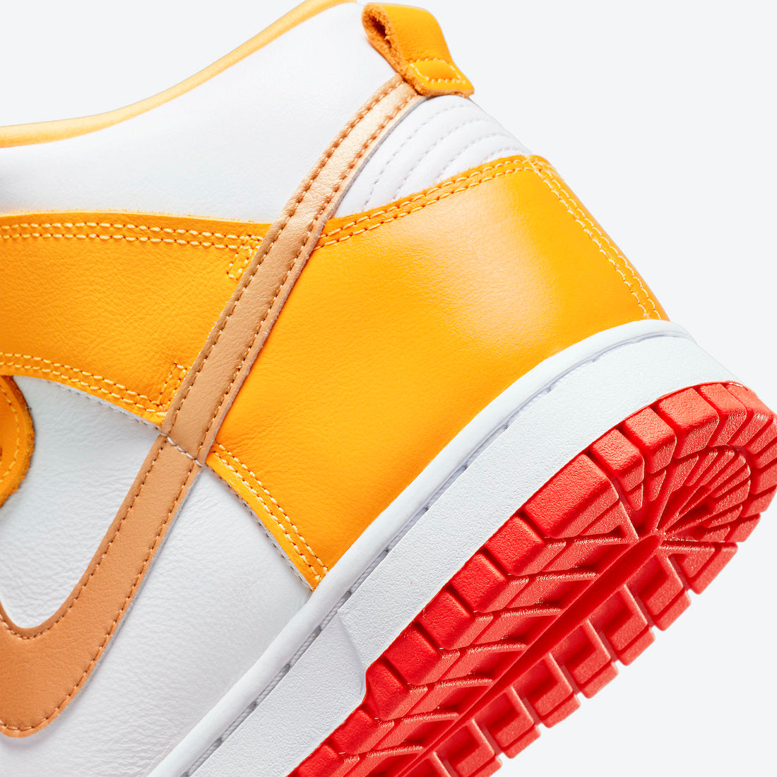 Nike Dunk High WMNS “University Gold”